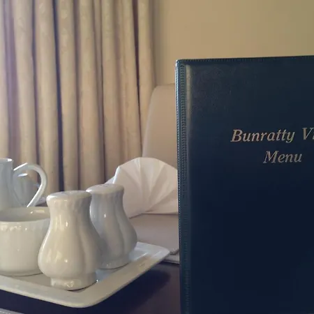 ベッド・アンド・ブレックファスト Bunratty Droíchead an Chláir